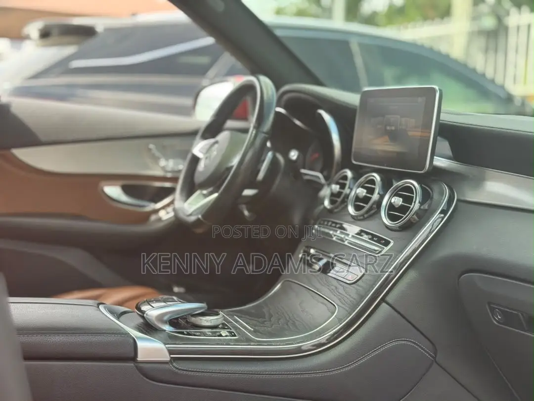 Mercedes-Benz GLC-Class 2018 Red