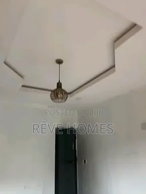 Studio Apartment in Akoka for rent