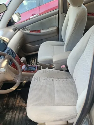Toyota Corolla 2008 Gold