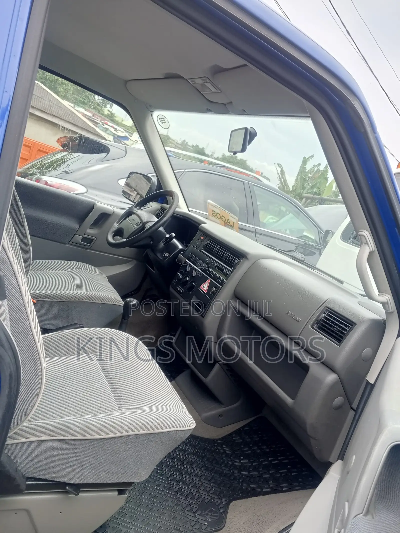 Volkswagen Transporter 2006 Blue