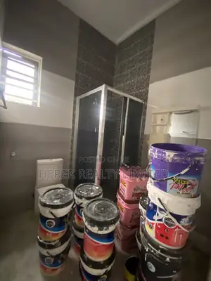 4bdrm Duplex in Empire Estate, Chevron for rent