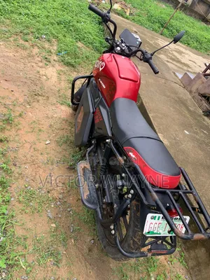 Qlink XP 200 2025 Red