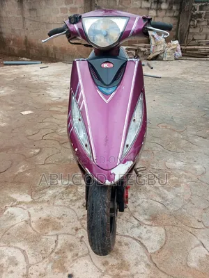 Kymco Xciting 2022 Purple