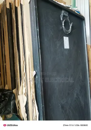 650w All Black Original Pannel