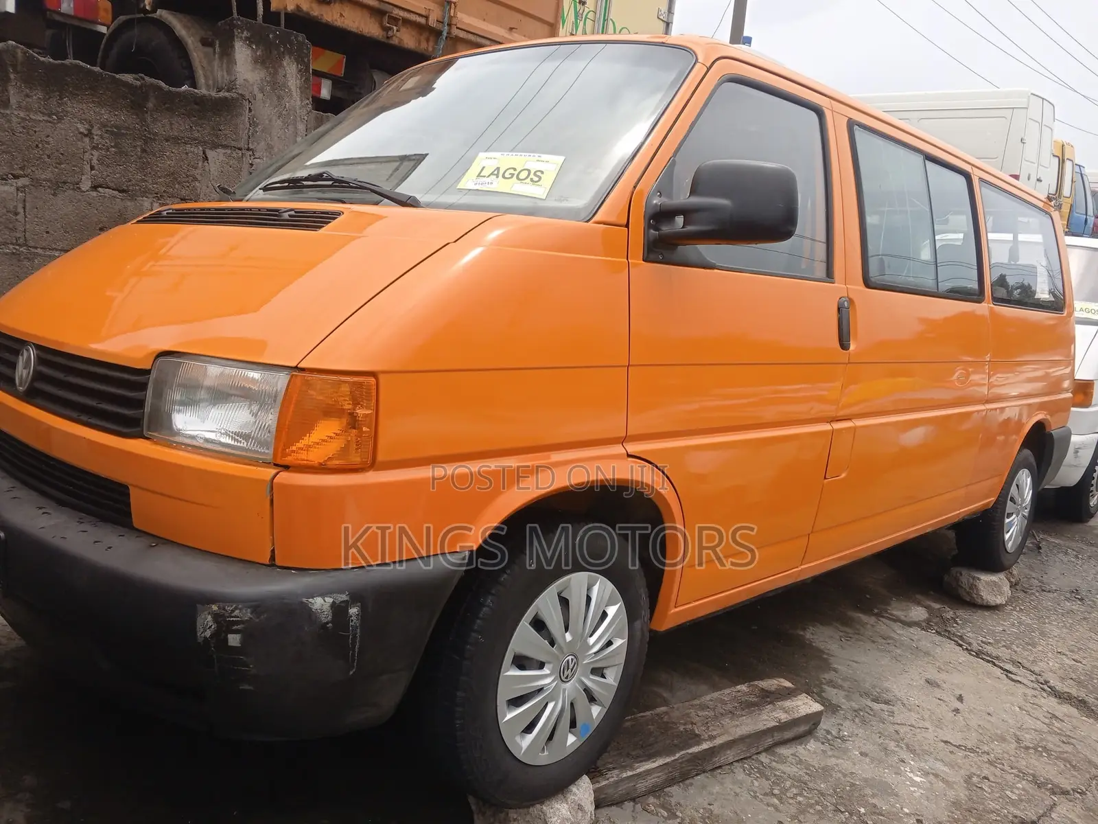 Volkswagen Transporter 2007 Orange