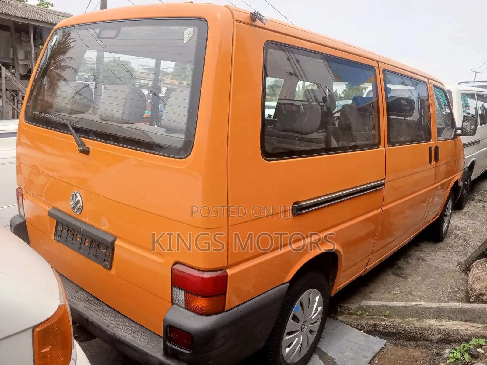 Volkswagen Transporter 2007 Orange