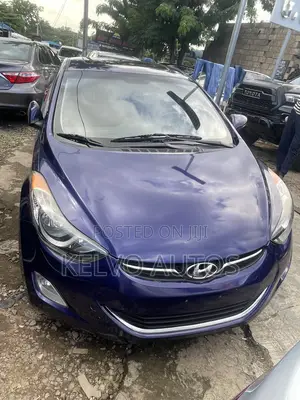 Hyundai Elantra 2011 Blue