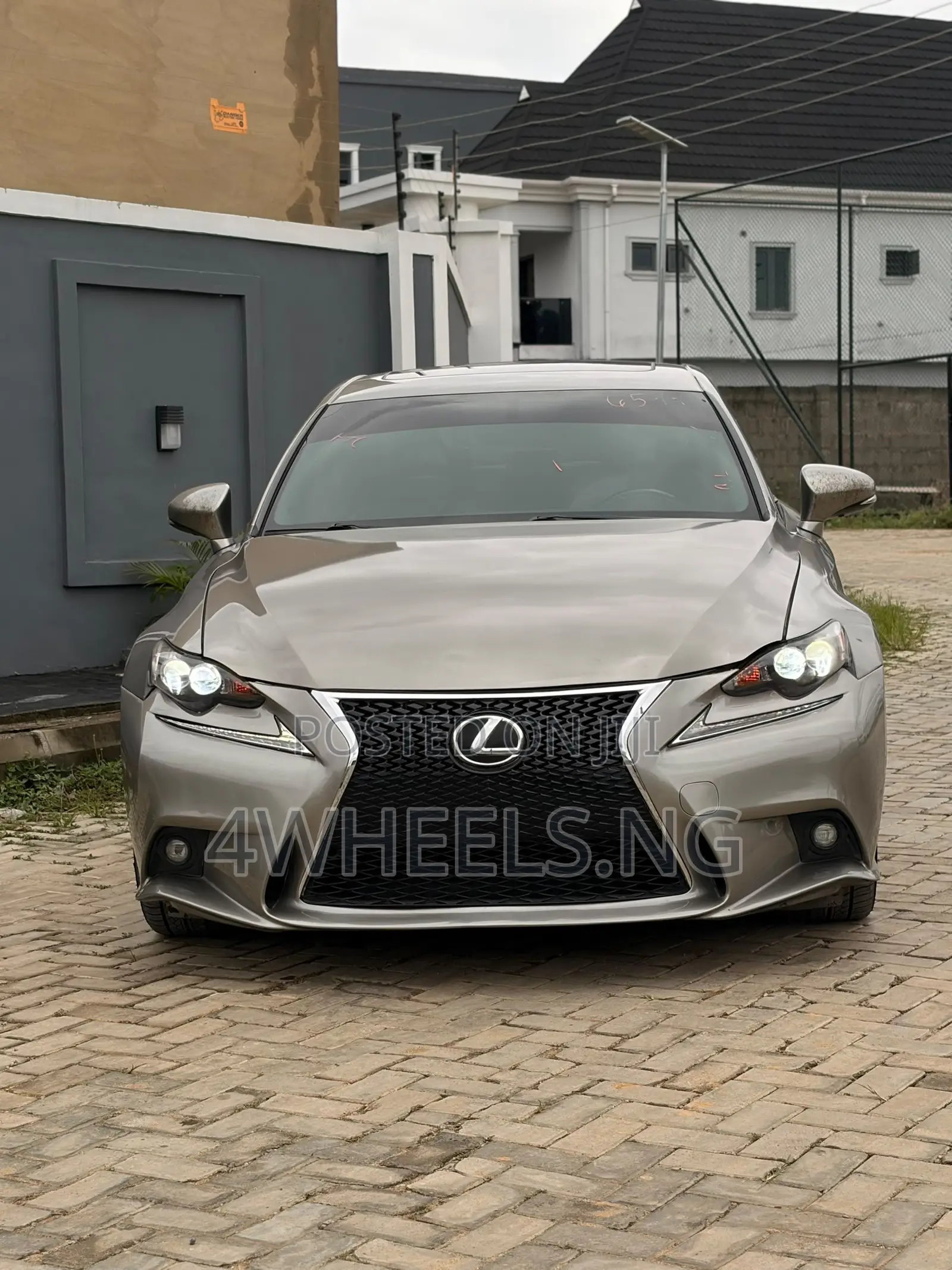 Lexus IS 250 4WD 2014 Gold