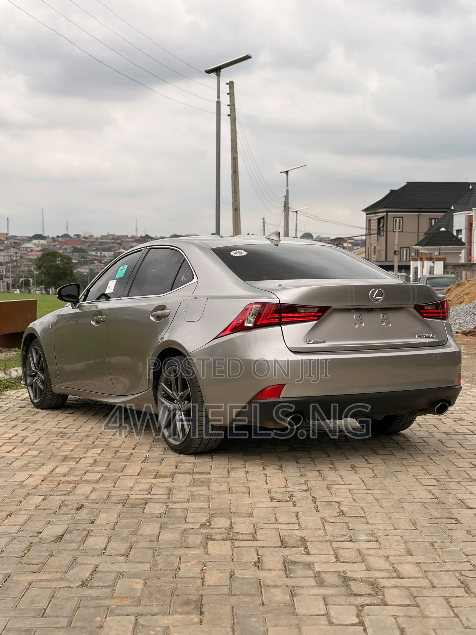 Lexus IS 250 4WD 2014 Gold