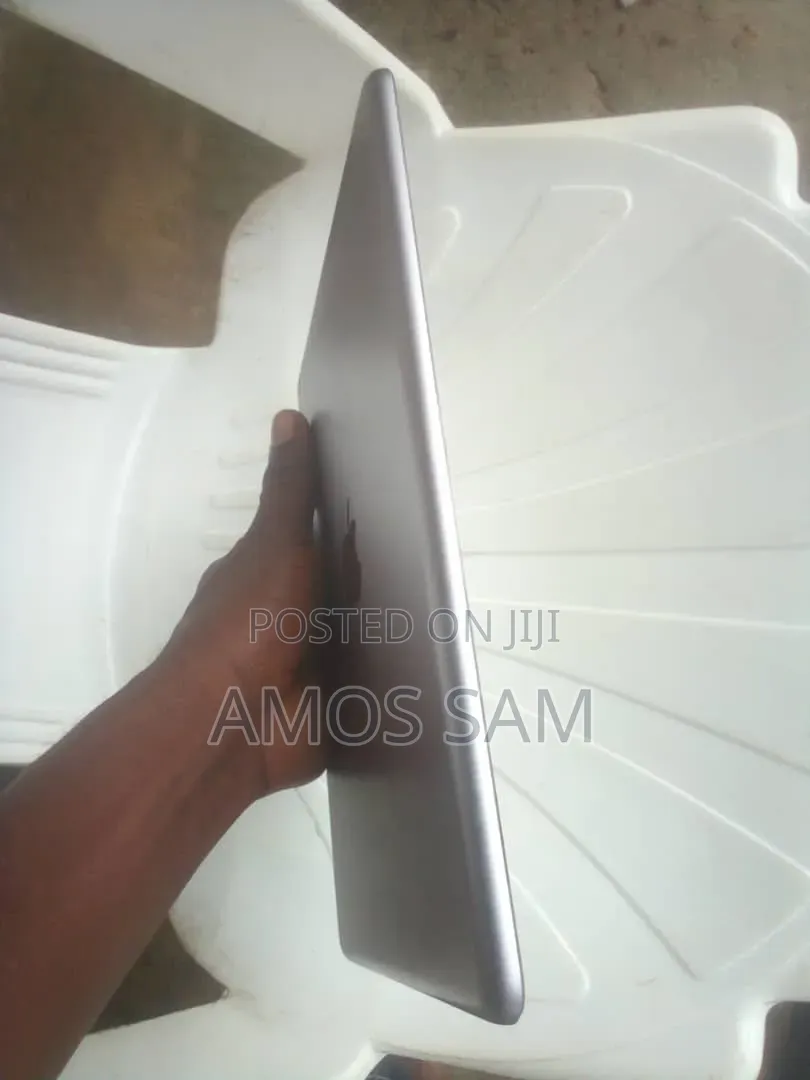 Apple iPad Air 32 GB Silver