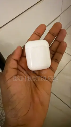 Apple AirPod A2031