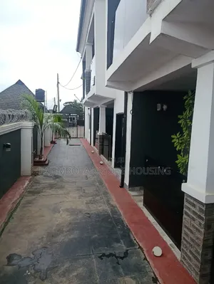 3bdrm Block of Flats in Alexander, Apata for rent