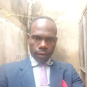 Mr Busayo Adeshakin