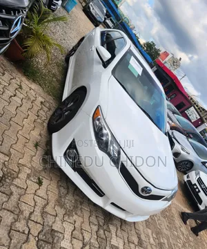 Toyota Camry 2013 White