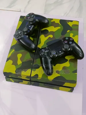 PS4 Controller