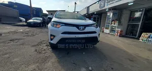 Toyota RAV4 2015 White