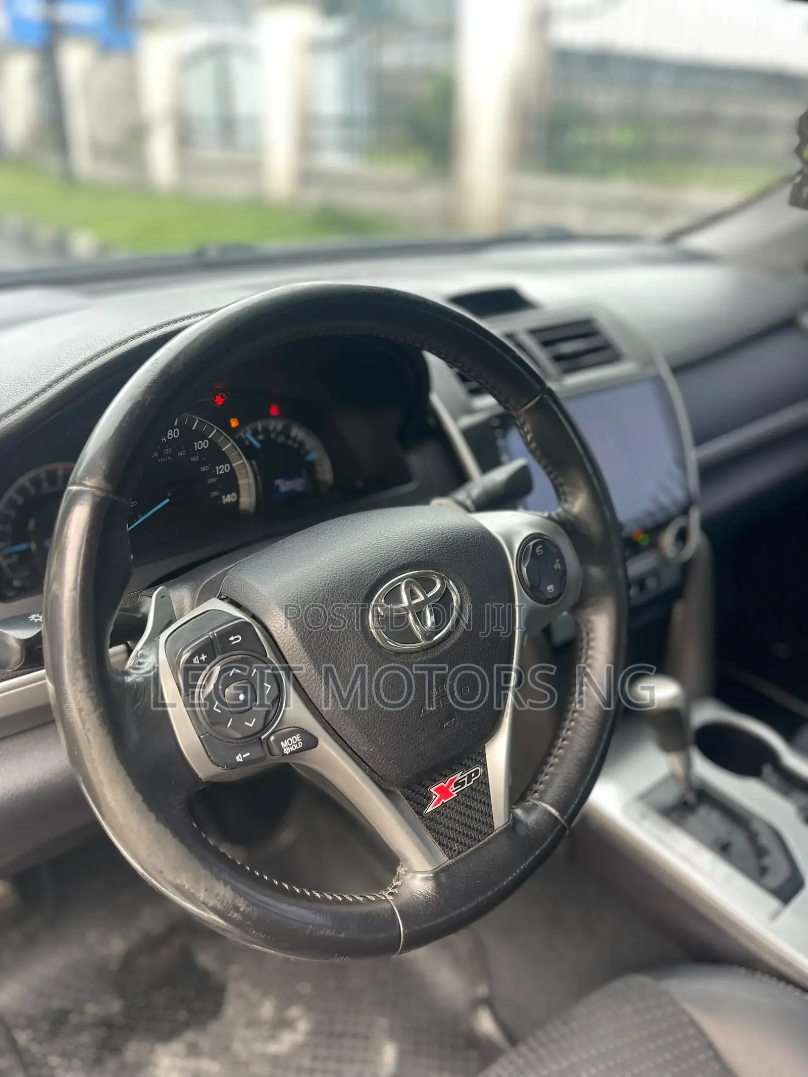 Toyota Camry 2014 White
