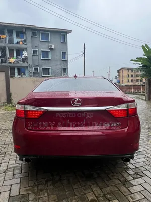 Lexus ES 350 FWD 2013 Red