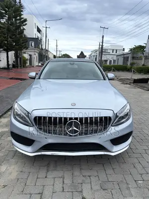 Mercedes-Benz C300 2015 Blue