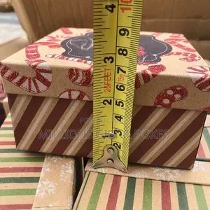 Wooden Gift Boxes With or Without Acrylic Covers for Executive Present