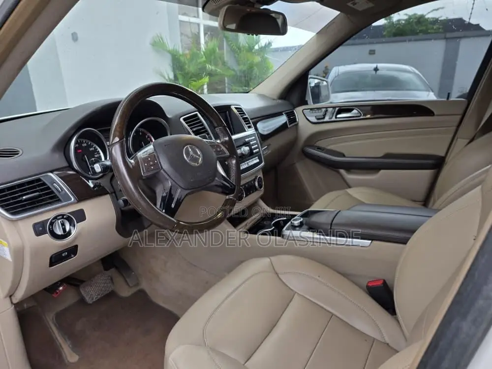 Mercedes-Benz M Class ML 350 4Matic 2012 White