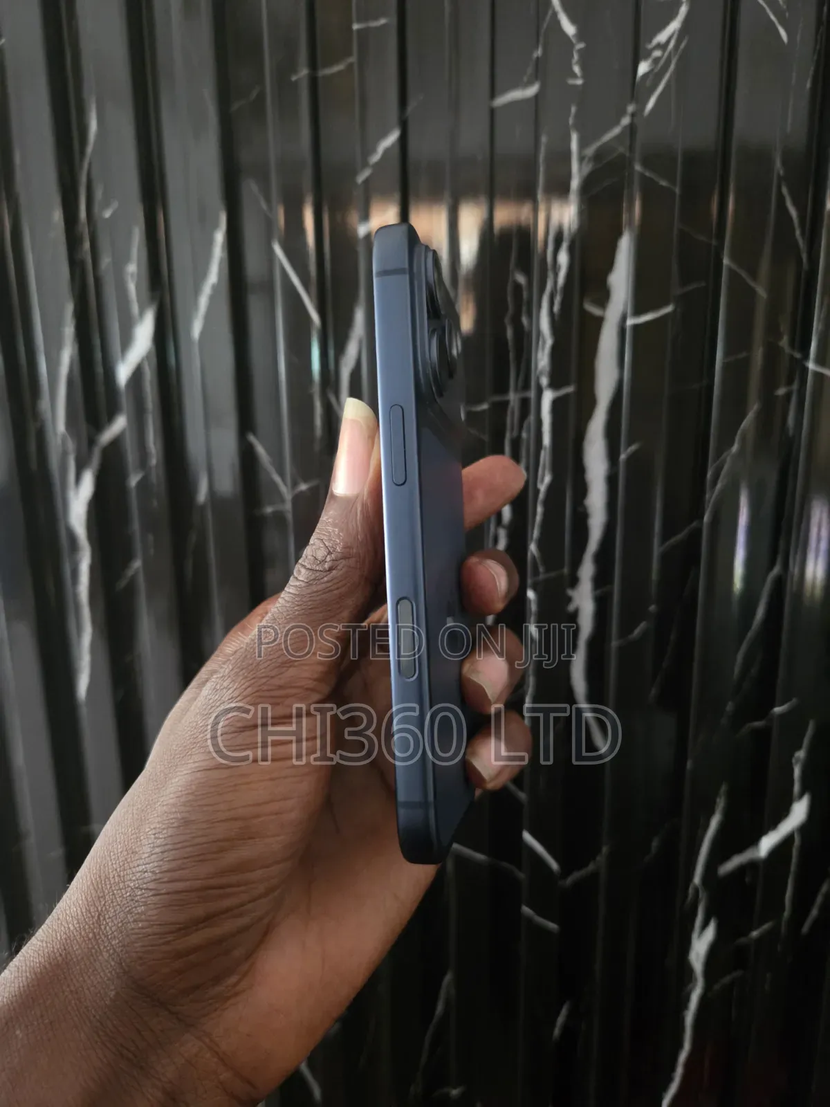 New Apple iPhone 17 Pro Max 256 GB Blue