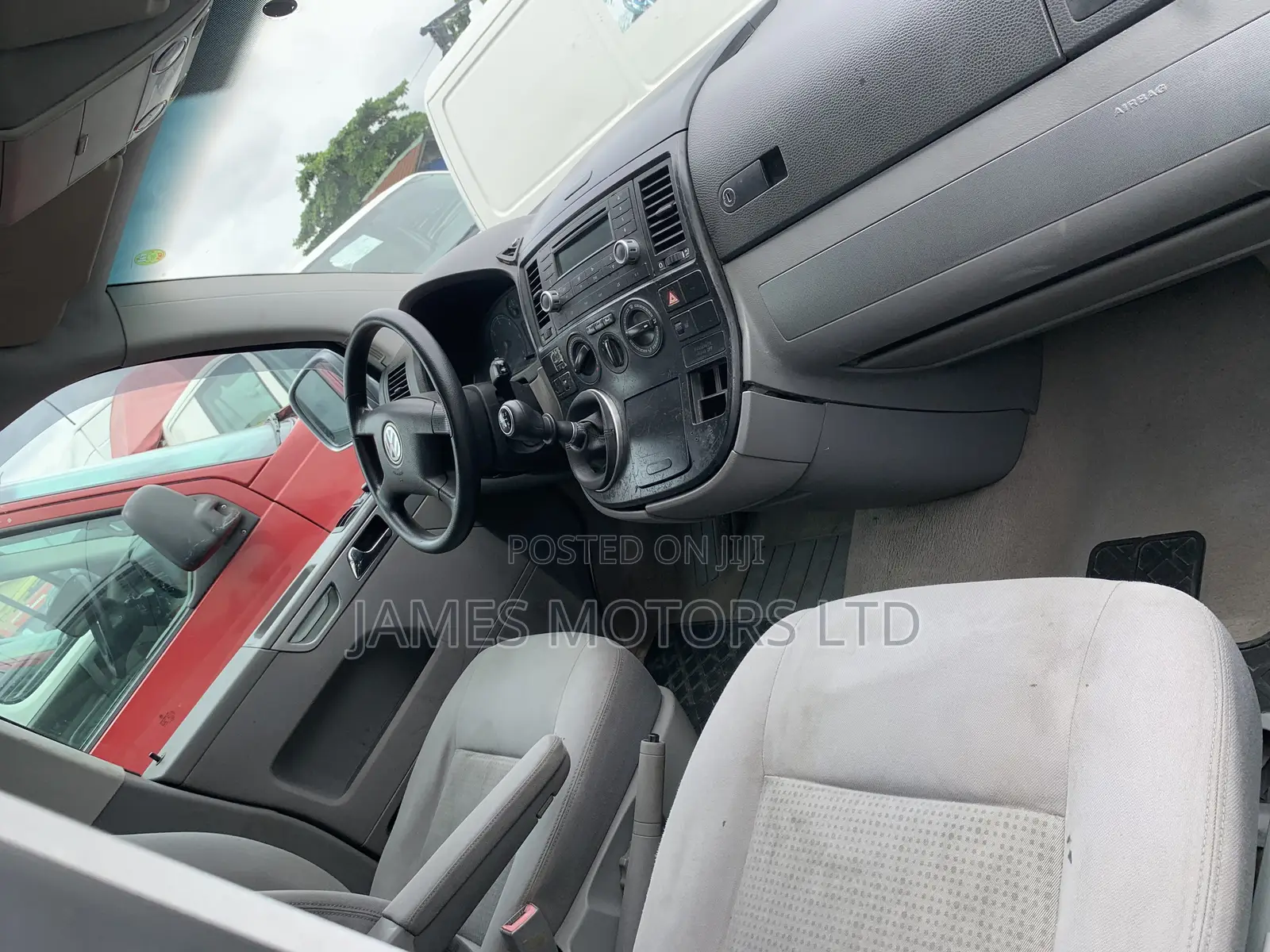 Volkswagen Transporter 2014 Silver