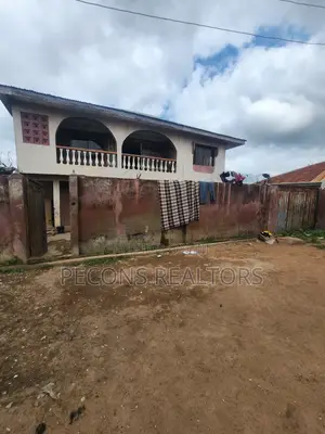 16bdrm Block of Flats in G&P, Ibadan for sale