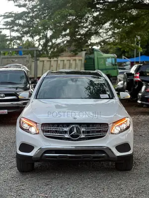 Mercedes-Benz GLC-Class 2017 White