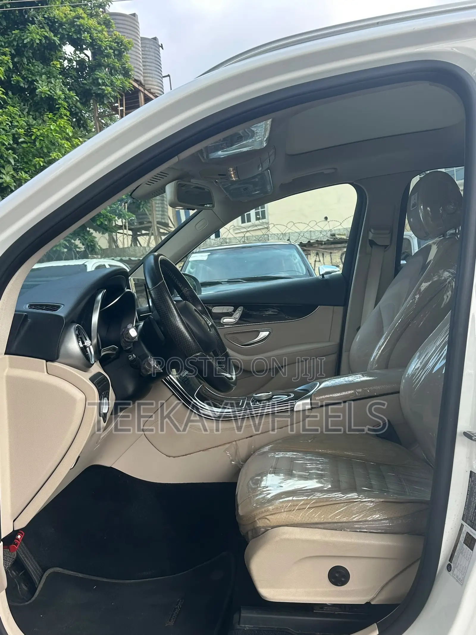 Mercedes-Benz GLC-Class 2017 White