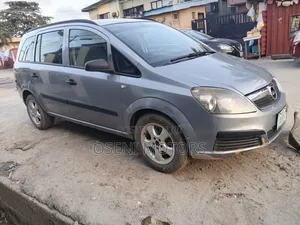 Opel Zafira 2008 Silver