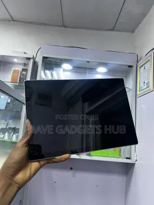 Microsoft Surface Pro 4 128 GB Gray