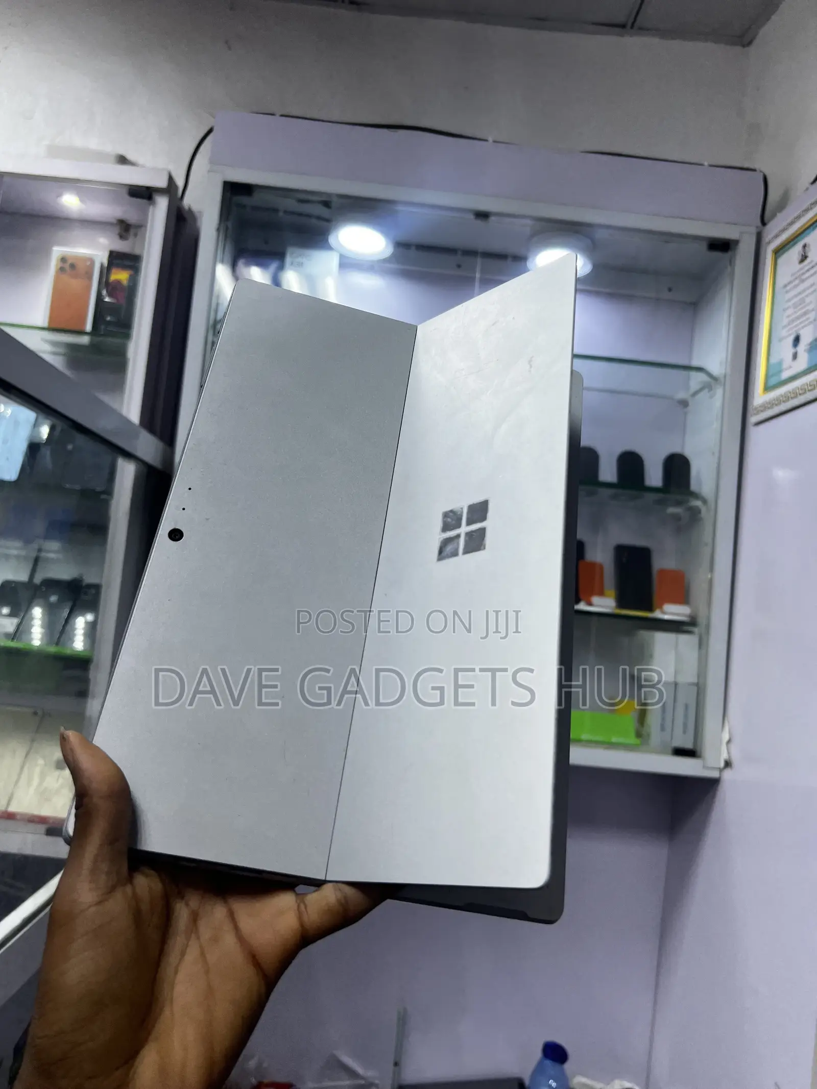 Microsoft Surface Pro 4 128 GB Gray
