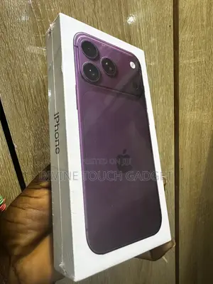 New Apple iPhone 18 Pro Max 1 TB Purple