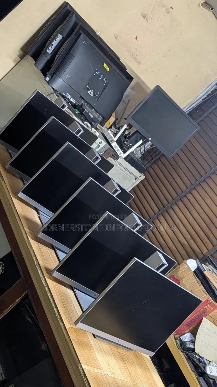 HP EliteDisplay E223 21.5 Inch
