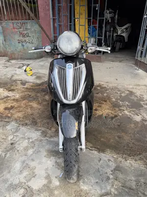 Piaggio Scooter 2010 Black