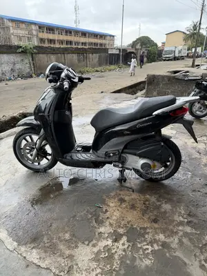 Piaggio Scooter 2010 Black