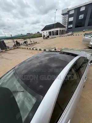 Lexus ES 2012 Silver