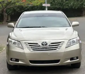 Toyota Camry 2007 Gold