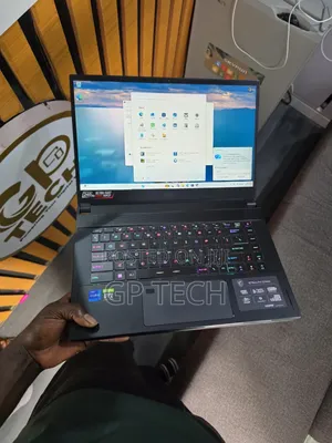 Laptop MSI GS66 Stealth 12UHS 32GB Intel Core i7 SSD 512GB