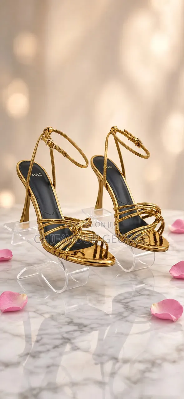 Chi Footwear