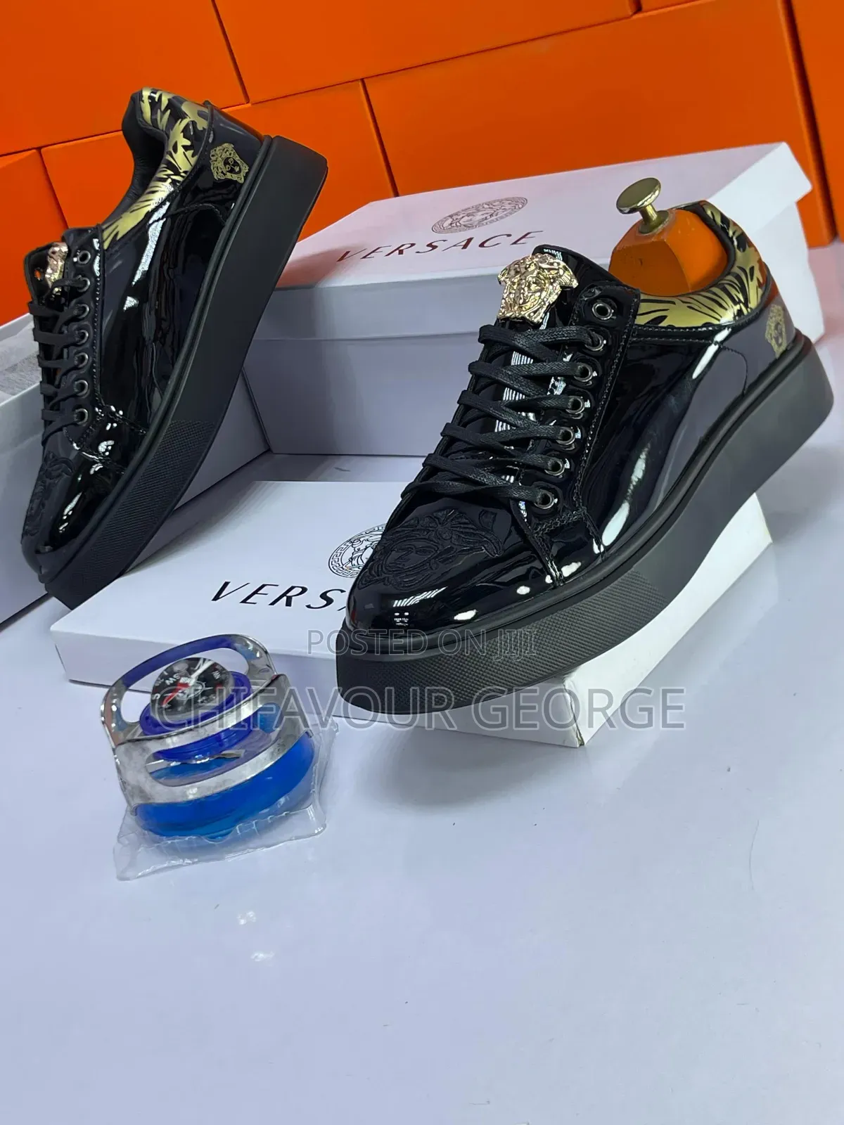 Chi Footwear