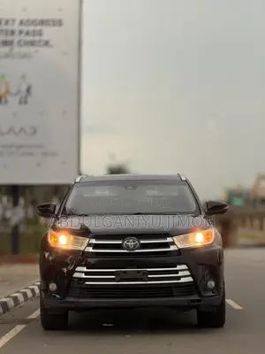 Toyota Highlander XLE 2019 Black