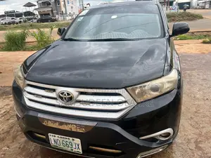 Toyota Highlander Limited 2012 Black