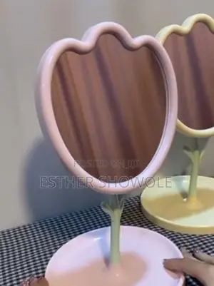 Tulip Mirror