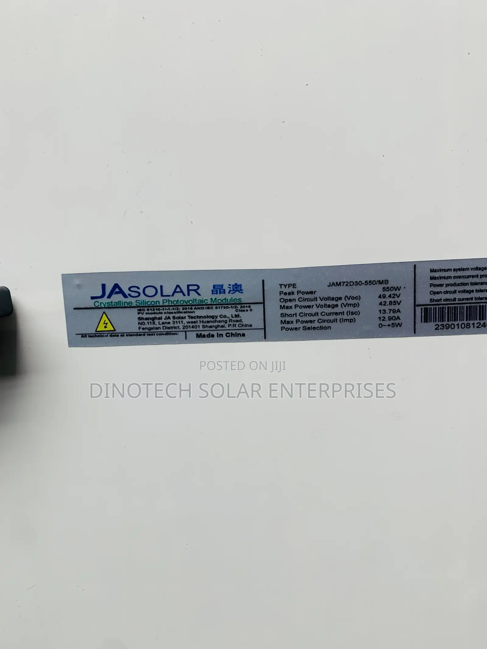 550w 144w Cells JA Non Bifacial Half Cut Solar Panel
