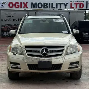 Mercedes-Benz GLK-Class 350 2012 Gold