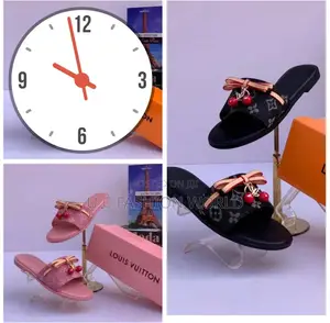 Original LV Slippers for Ladies