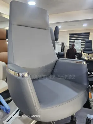 Ash Cushion Executive Office Chair