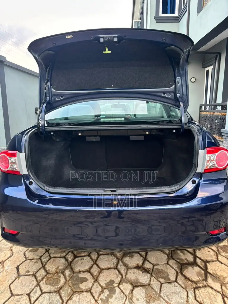 Toyota Corolla 2012 Blue